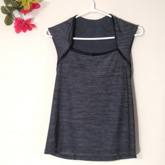 Lululemon Yoga Vitalize Tank Top with Built-in Bra - Picture 1 of 7